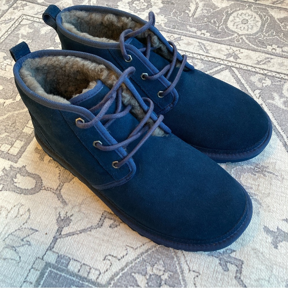 UGG Neumel Chukka Deep Blue Men’s 10 B013 NWOT